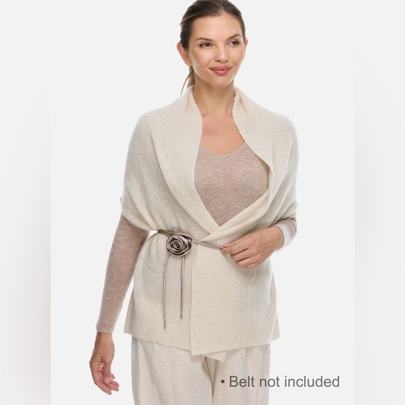 Beige Effortless Vest - Picture 3 of 7